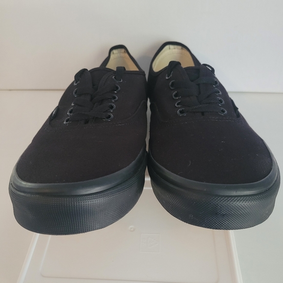 Vans black Shoes Sneakers  No 72136 Size 12 US Free Shoe bag enclosed - Picture 4 of 9